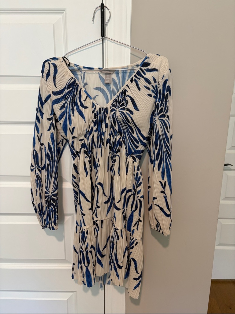 H&M V-Neck Floral Print Tiered Dress